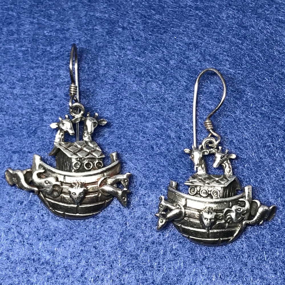Silver earrings signed Thailand 925. Noah’s Ark.
